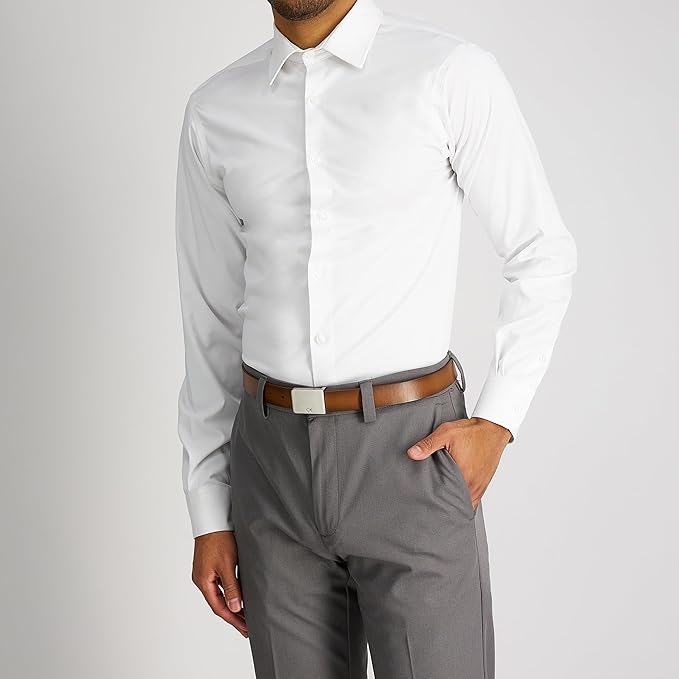 Calvin Klein Men's Plaque Buckle Belt - Casual Modern Style With Logo Detail for Jeans and Dress Pants
