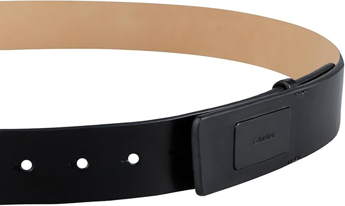Calvin Klein Men's Plaque Buckle Belt - Casual Modern Style With Logo Detail for Jeans and Dress Pants