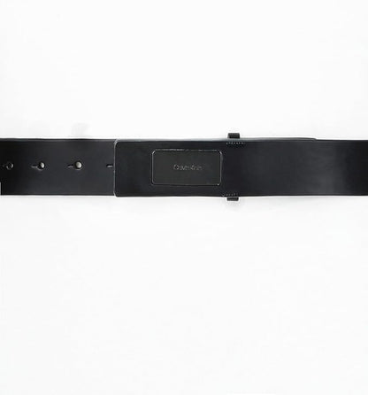 Calvin Klein Men's Plaque Buckle Belt - Casual Modern Style With Logo Detail for Jeans and Dress Pants