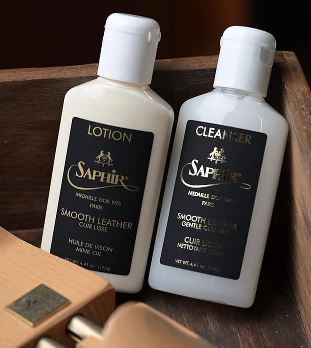 Saphir Medaille d'Or Leather Lotion – Protects & Nourishes Apparel, Bags, Furniture