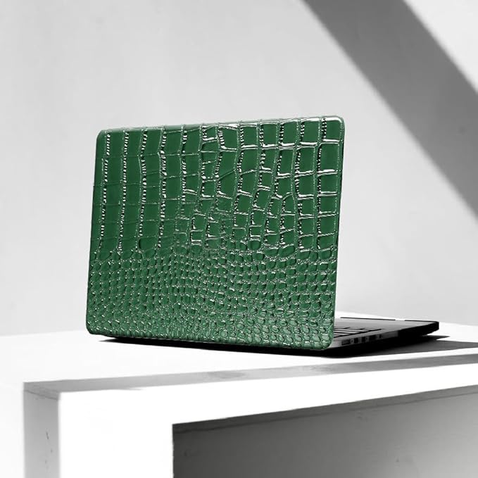 KEROM Compatible for Crocodile MacBook Pro 13 Inch Case 2026 2022-2016 M2 M1 A2338 A2289 A2251 A2159 A1989 A1706 A1708, Textured Aligator Skin Snakeskin PU Leather Case & Keyboard Cover, Emerald Green
