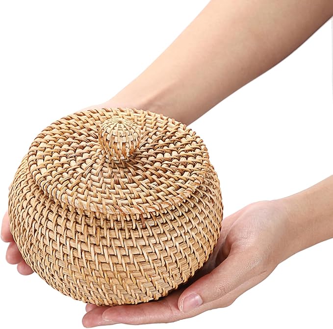 Hipiwe Round Rattan Basket Boxes With Lid Hand-Woven Wicker Storage Baskets Bin Decorative Basket Box Multi-Purpose Picnic Food Bread Basket Small Keys Basket Bowl for Entryway (X-Small,4.7"x3.3")