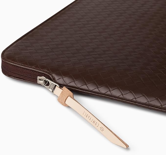 Comfyable Woven Laptop Sleeve 13 Inch 14 Inch Compatible with MacBook Air M5 & MacBook Pro M5 Pro/Max 2026, Faux Leather Mac Travel Case for Men Women, Mocha Brown