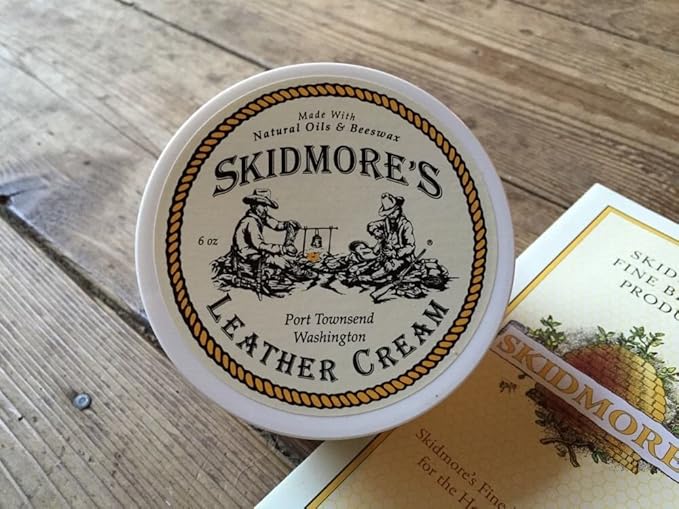 Skidmore’s Leather Cream: All-Natural, Non-Toxic Leather Conditioner - Made in USA Since 1984. Water Repellent Formula Restores Leather Couches, Car Seats, Boots, Shoes, Purses, Bags, and Tack. 6 Oz