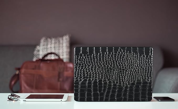 KEROM Compatible for Crocodile MacBook Pro 13 Inch Case 2025-2016 M2 M1 A2338 A2289 A2251 A2159 A1989 A1706 A1708, Textured Aligator Skin Snakeskin PU Leather Hardshell & Keyboard Cover, Shiny Black