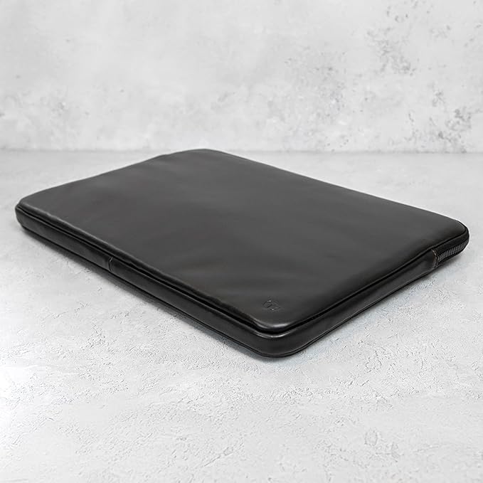 Casemade Real Leather Laptop Case/Zipped Folio Bag with Inner Pocket & Wool Lining Compatible with Apple MacBook, HP, Dell, Asus, Levovo (16 Inch - Black)