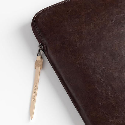 Comfyable Leather Laptop Sleeve Compatible with 16 Inch MacBook Pro M5 Pro/Max & 15 Inch MacBook Air M5 2026 (Loose Fit), Briarwood