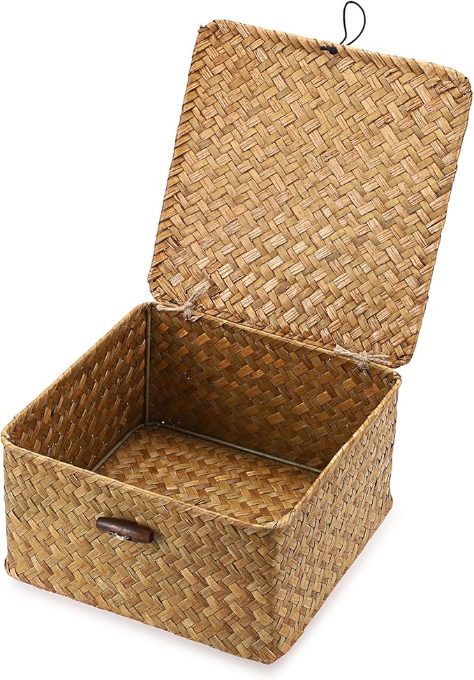 Hipiwe Wicker Shelf Basket Bin with Lid Square Handwoven Seagrass Box Decorative Household Storage Container Multipurpose Organize for Bookshelf Living Room Bathroom, Small Caramel