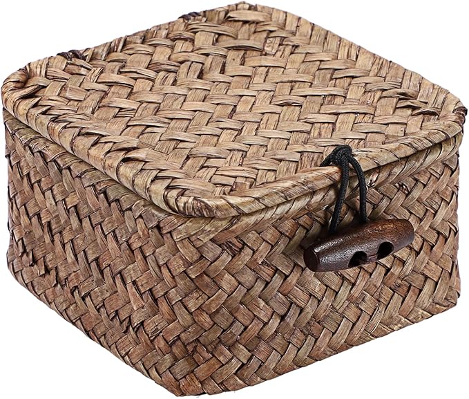 Hipiwe Mini Seagrass Basket Wicker Shelf Baskets with Lid Small Decorative Box Natural Storage Basket for Organizing Key Candy, Home Decor, 3.5"L x 3.5"W x 2"H