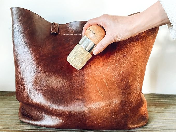 Skidmore’s Original Leather Cream, All Natural Non Toxic Water Repellent Formula Cleans, Conditions, and Protects your Leather, 16 Oz