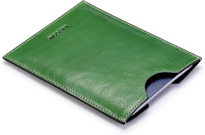 HISCOW Minimalist Passport Sleeve - Italian Calfskin (Green Vegetable-Tanned Leather)