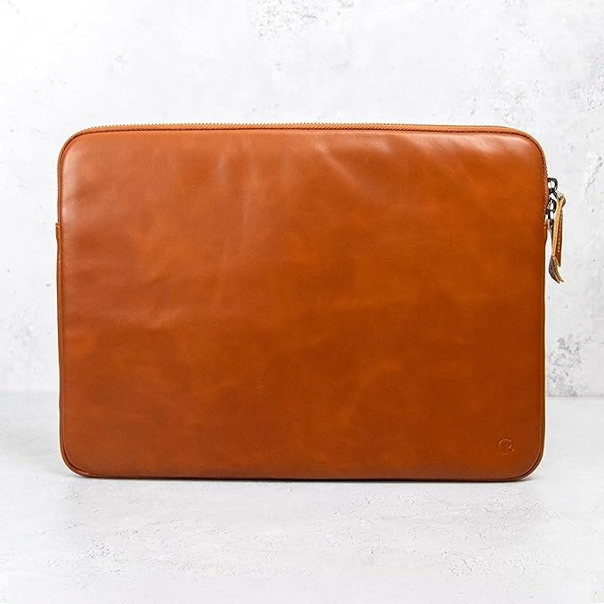 Casemade Real Leather Laptop Case/Zipped Folio Bag with Inner Pocket & Wool Lining Compatible with Apple MacBook, HP, Dell, Asus, Levovo (14 Inch - Tan)