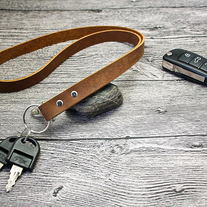 Leather Keychain Lanyard For Women Neck, Genuine Leather Handmade Lanyard with Keychain for Cellphone, Keys, ID Badge Holder, Camera,1Pcs