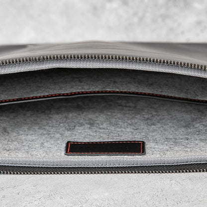 Casemade Real Leather Laptop Case/Zipped Folio Bag with Inner Pocket & Wool Lining Compatible with Apple MacBook, HP, Dell, Asus, Levovo (16 Inch - Black)