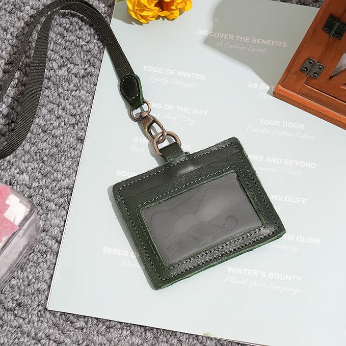 Wonderpool Leather Horizontal Badge Holder with Detachable Neck Lanyard and Retractable Badge Reel Clip, Card Slots Case ID Card Holder for ID Badges Card and Driver Licence (Green)