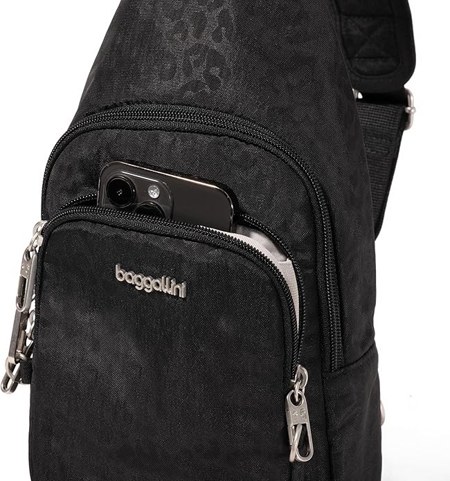 Baggallini womens Securtex Anti-theft Daytripper Sling